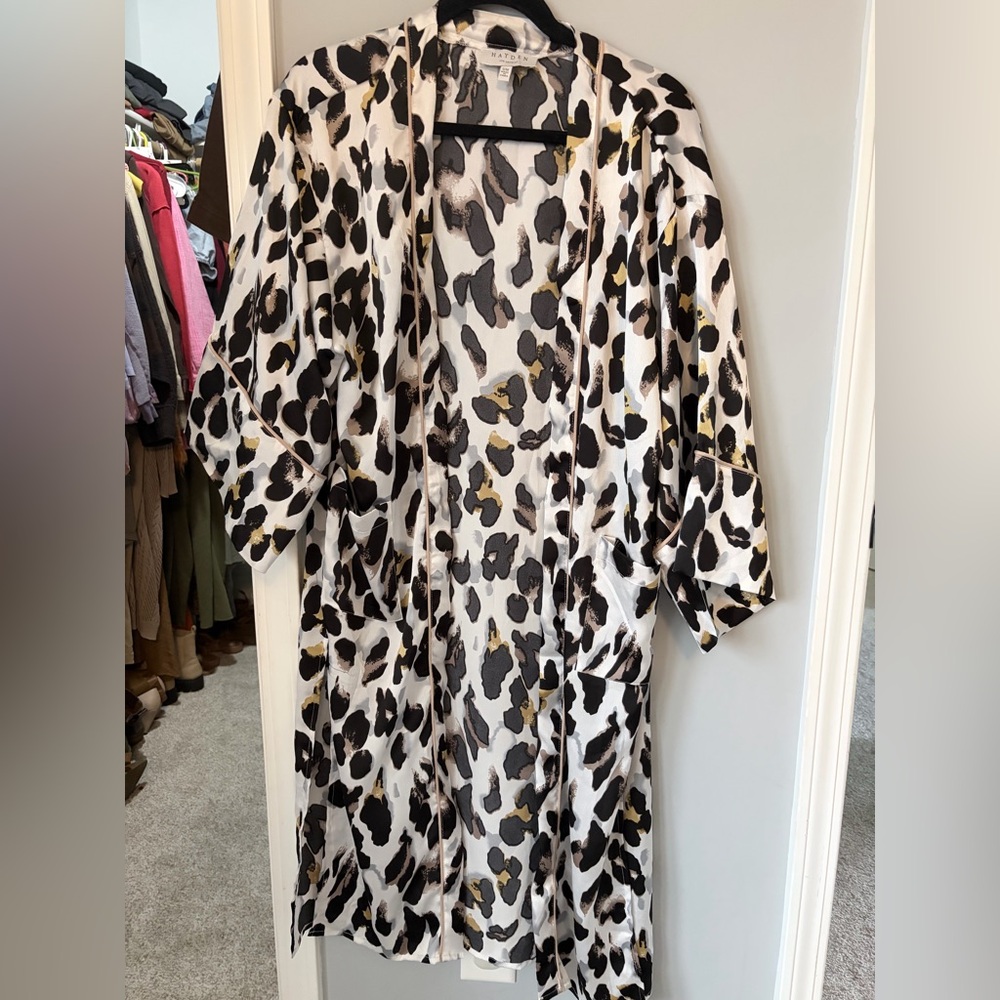 Hayden Animal Print Kimono - Picture 4 of 6